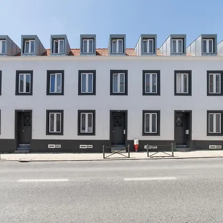 Hill House - No. 599b Апартаменты